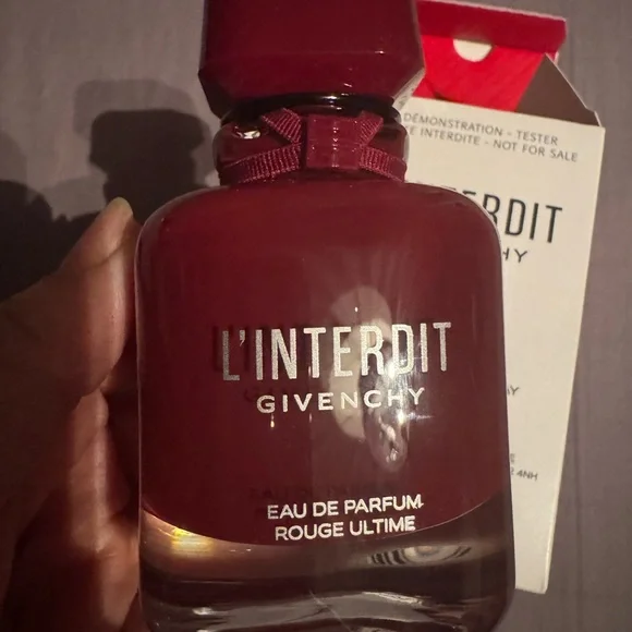 Givenchy L’interdit Rouge Ultime - Picture 6 of 7